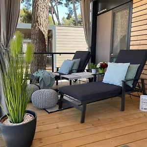 https://harmonia-mobile-home.in-istria.net